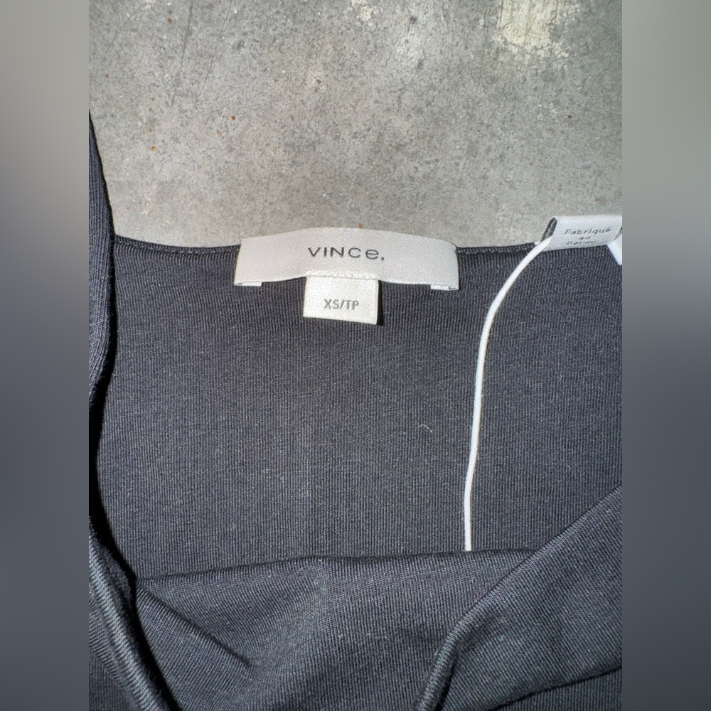 Vince Square black tank top - Picture 2 of 2